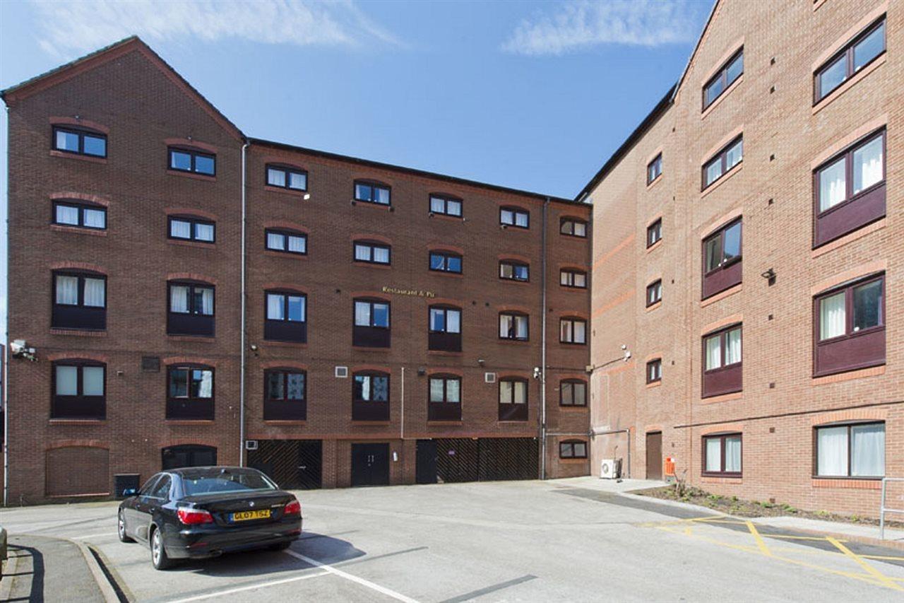 Premier Inn Birmingham City Centre Bridge Street Exterior photo