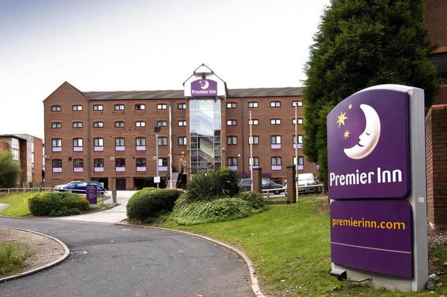 Premier Inn Birmingham City Centre Bridge Street Exterior photo