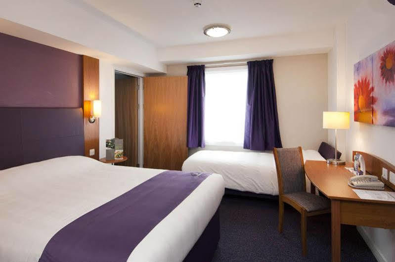 Premier Inn Birmingham City Centre Bridge Street Exterior photo
